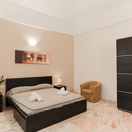 100 Island Village Julia * Costa Adeje (Tenerife)