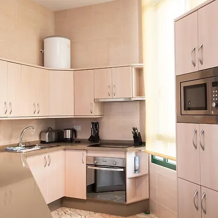 100 Island Village Julia * Costa Adeje (Tenerife)